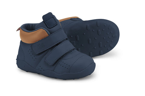 Bibi Fisioflex Originals Boots in Navy Leather