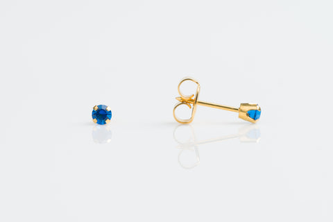 TINY TIPS GOLD PLATED TIFF. 3MM – SEPTEMBER SAPPHIRE
