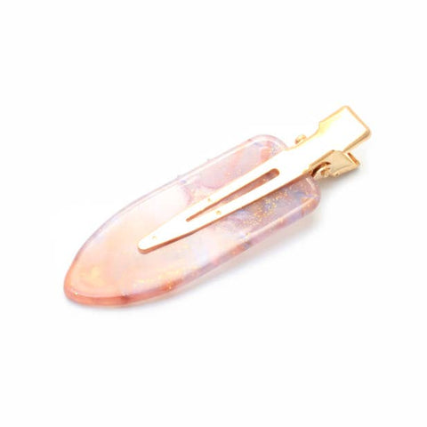 Creaseless setting clips in pastel shades